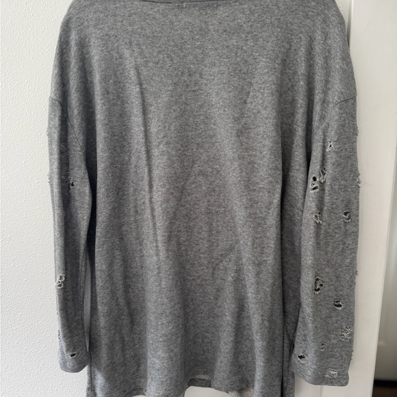 Active USA Heather Gray Knit Top - Picture 3 of 3